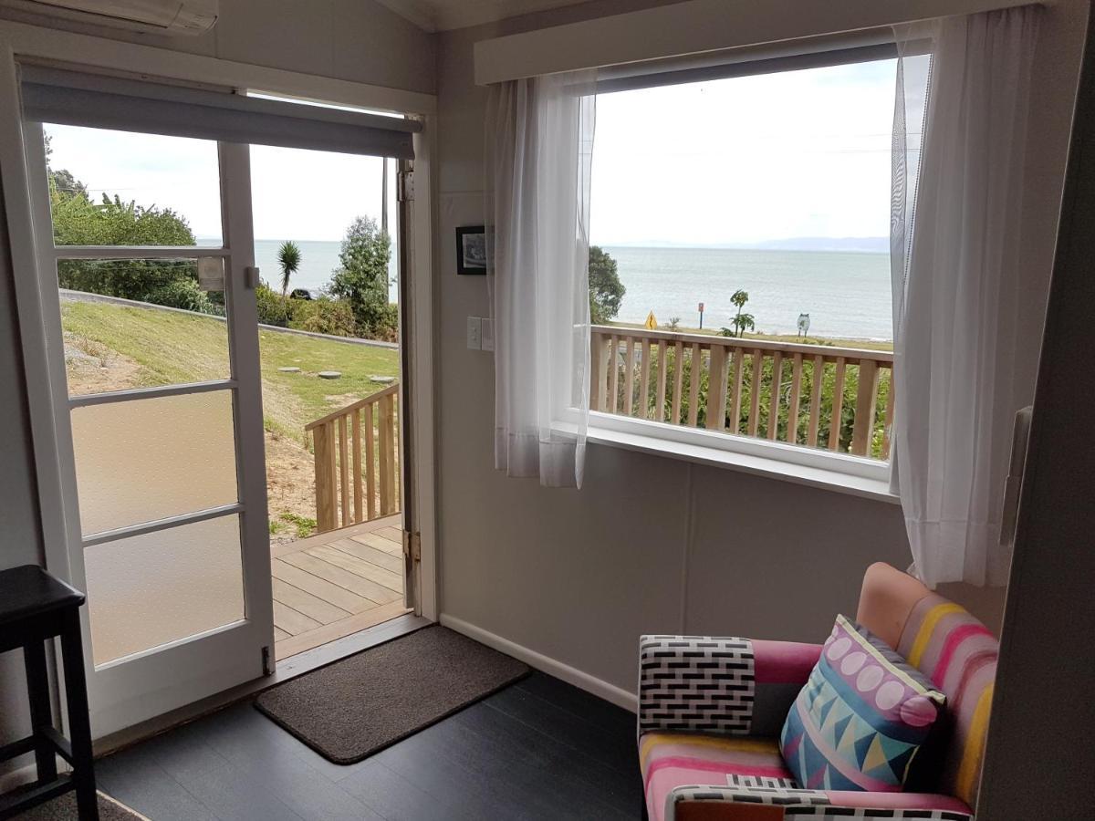 Coromandel Tapu - Beachfront Escape エクステリア 写真